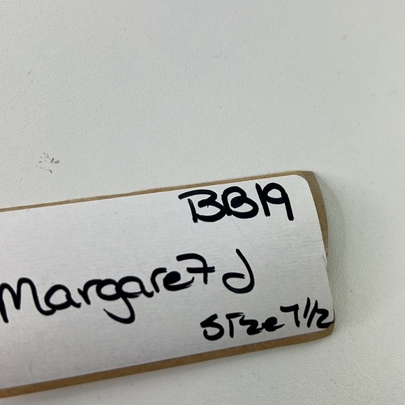 Vintage Margaret J plaid leather loafer with small heel - Picture 10 of 10